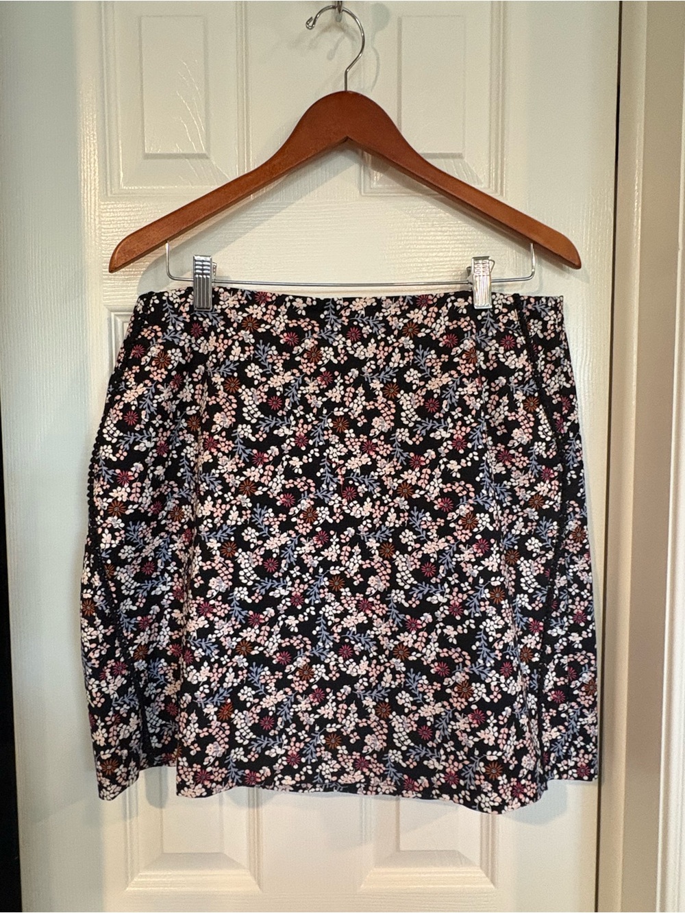 LOFT Floral Print A-Line Skirt - Floral Print Skirs